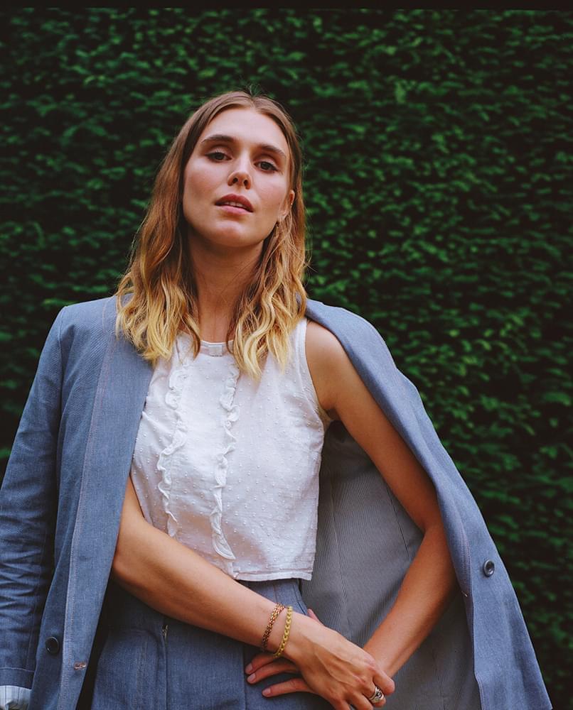 Gaia Weiss en Sessùn