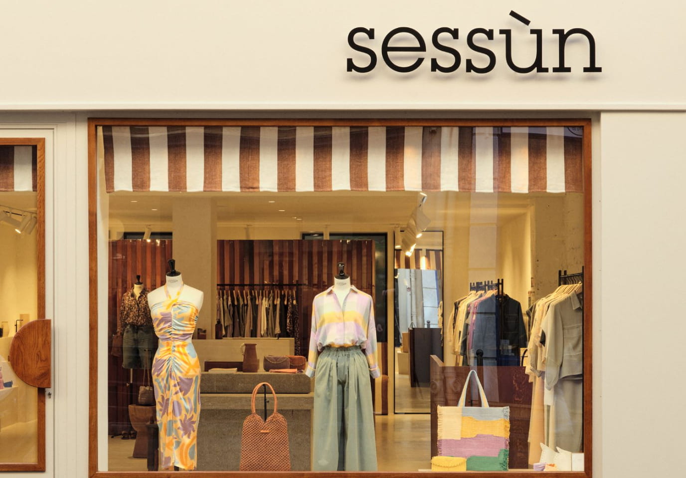 Sessun oui boutique on sale