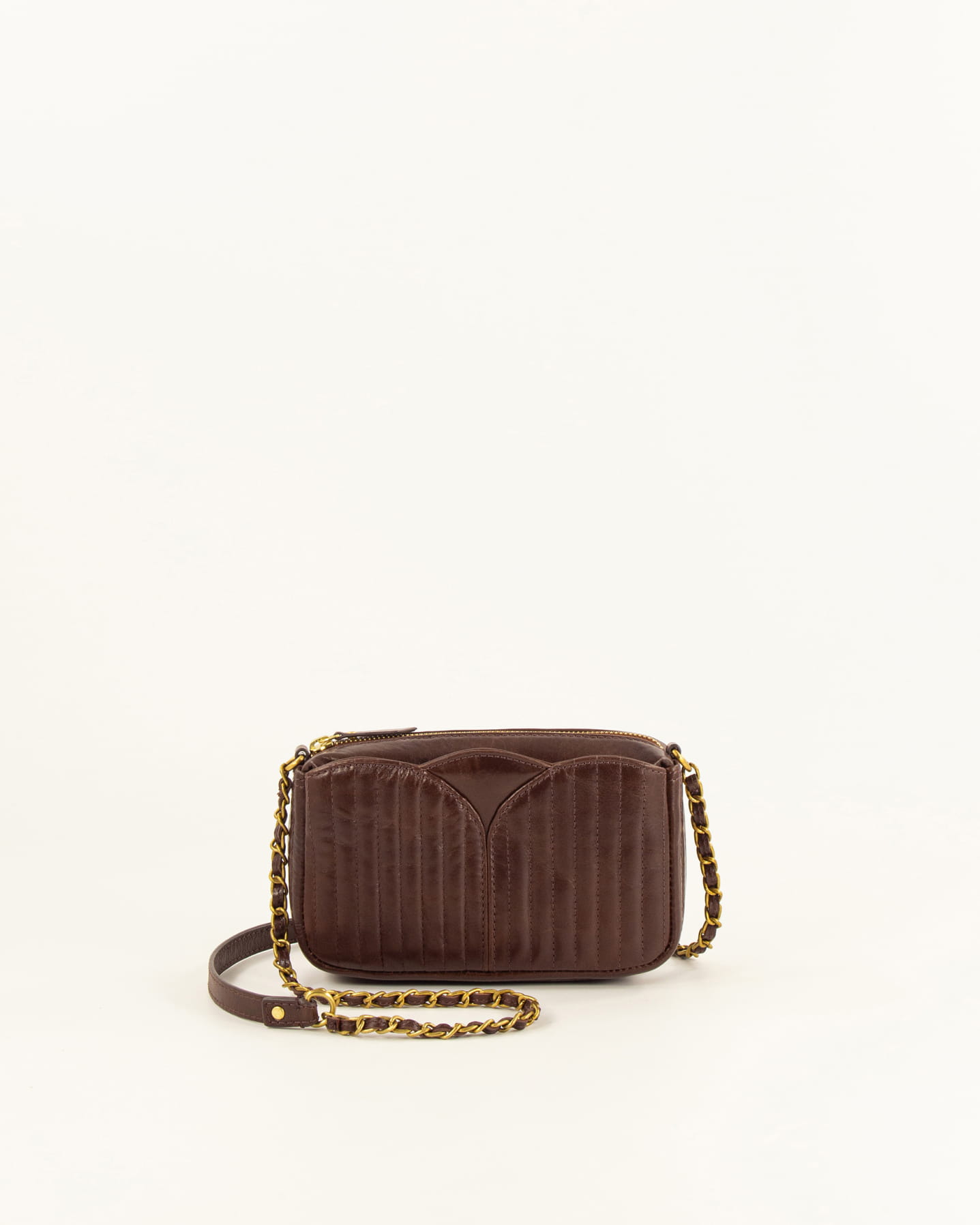 Divinou leather
