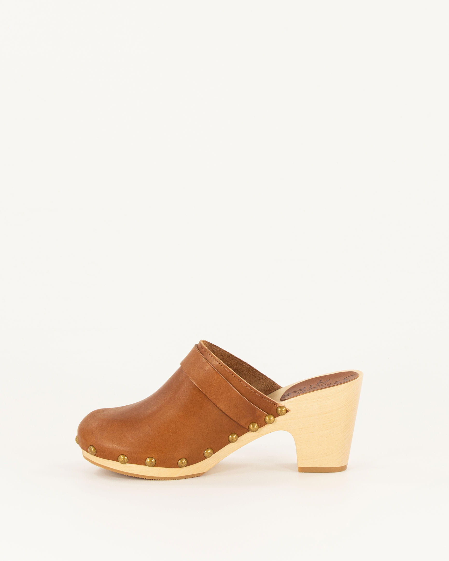 FOLKO Cognac Clogs SESSUN Official website