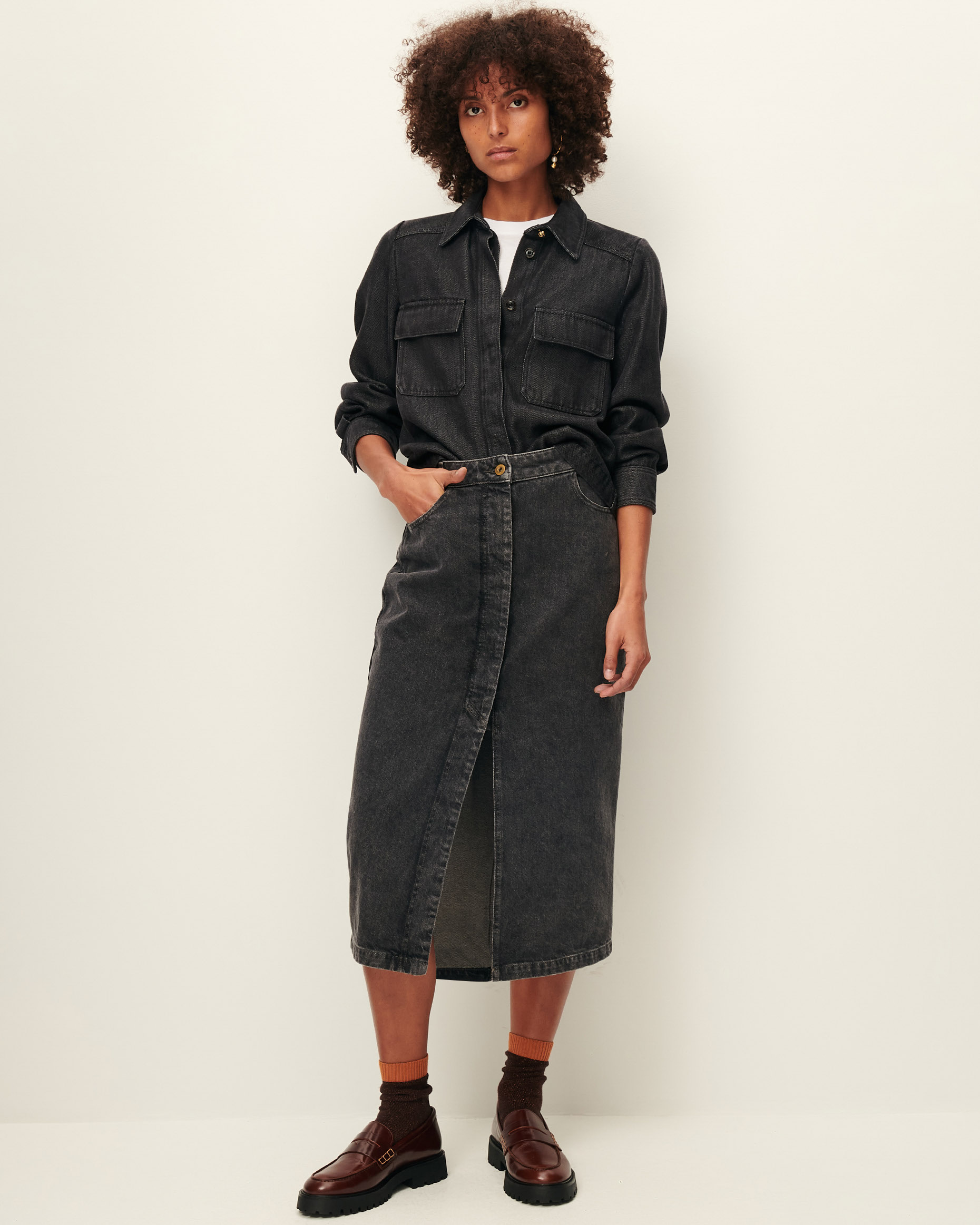 AMADEO Graffit | Skirt | SESSÙN Official website