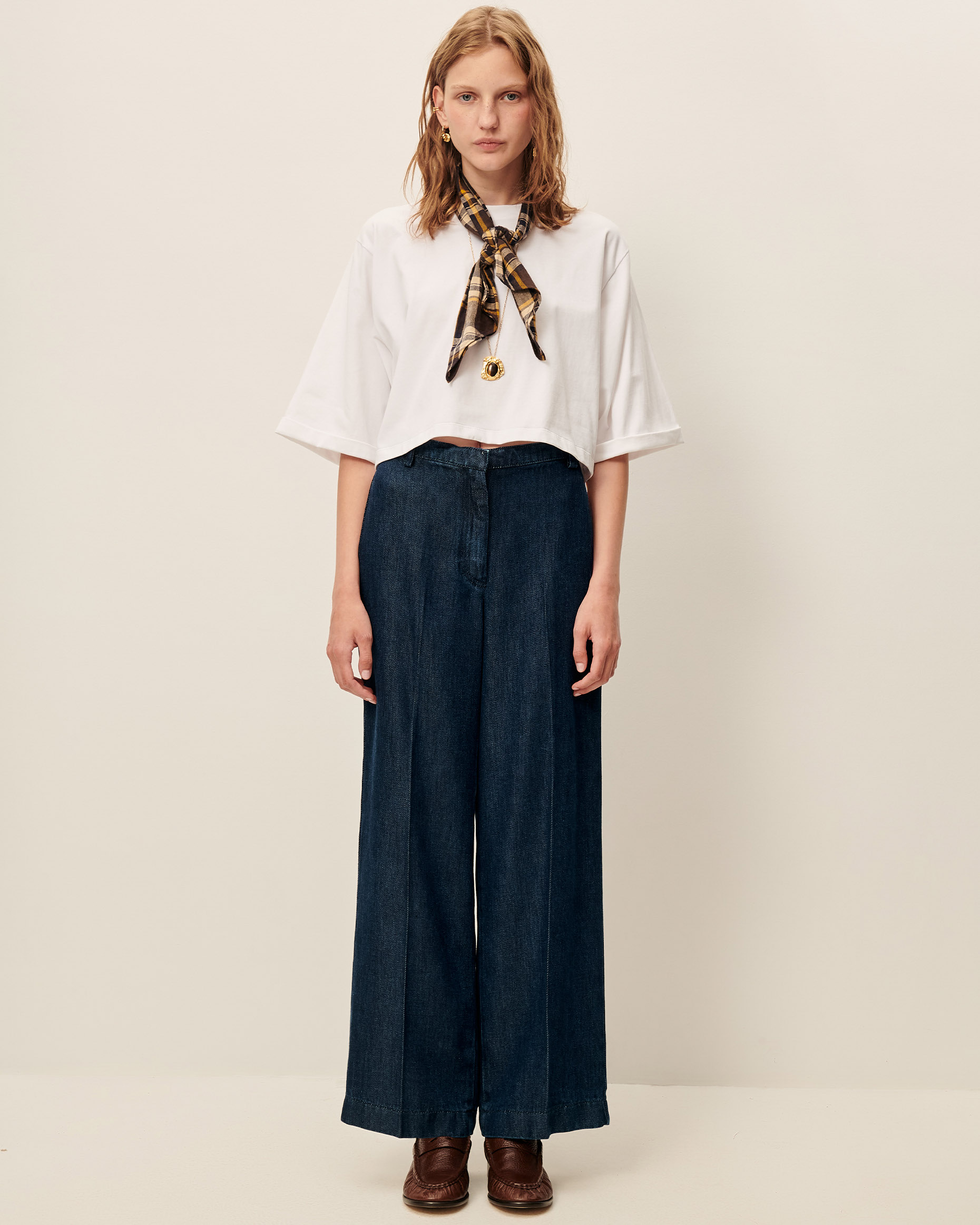 ALDIVIO Indigo Blue | Pants | SESSÙN Official website