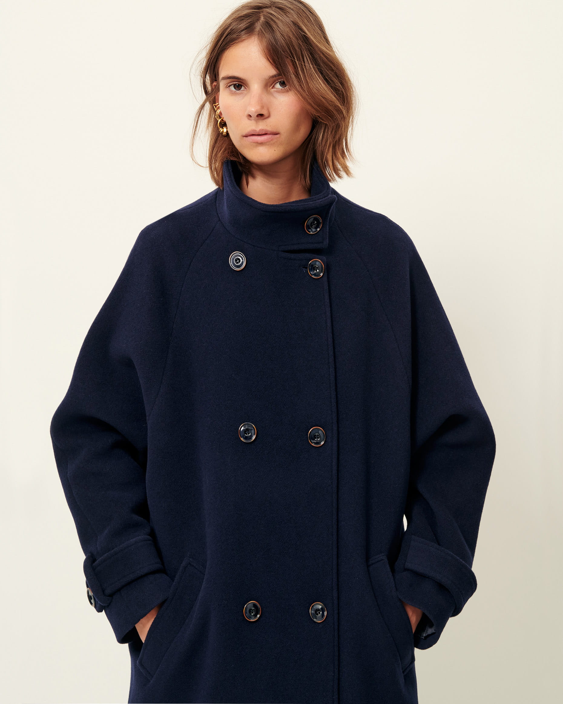 BLEECKETT Indigo Mantel SESSÙN Offizielle Webseite