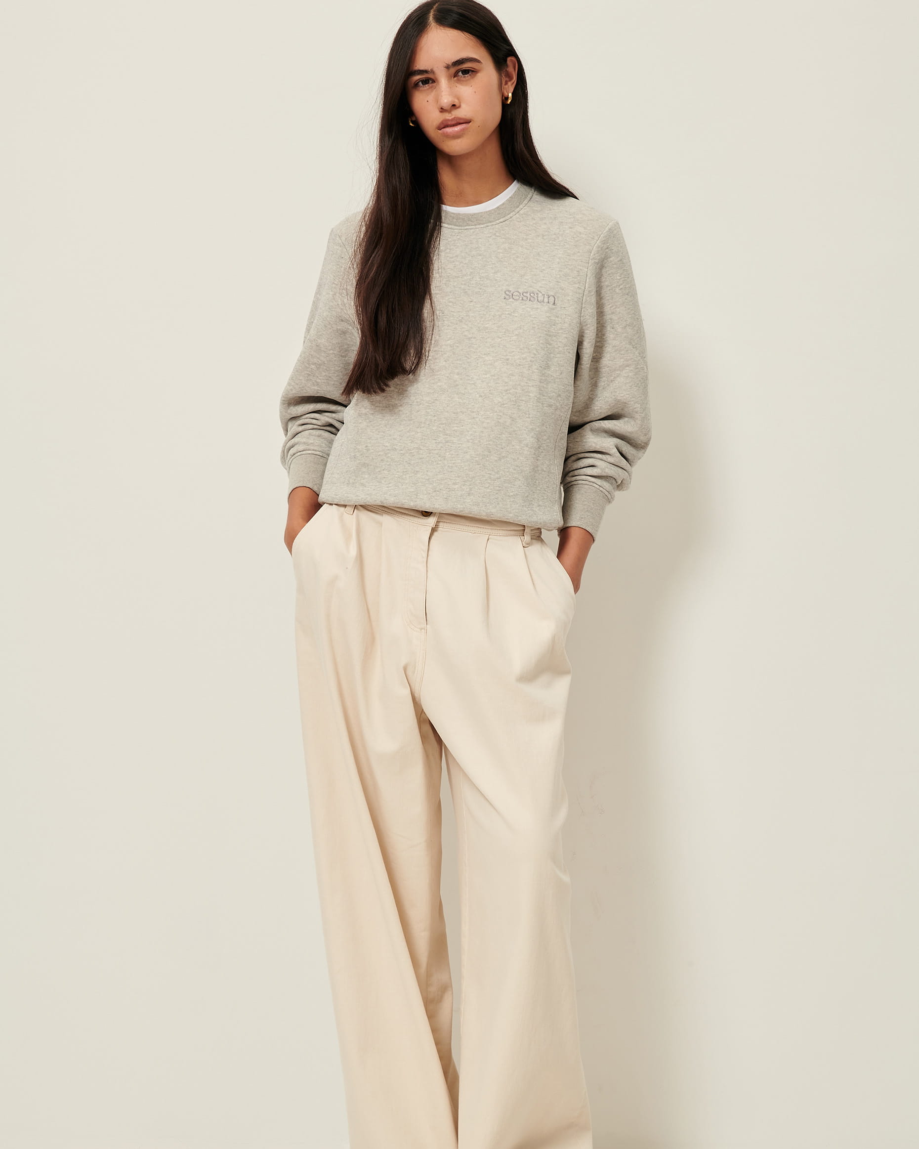トップス BASIC SWEAT AURAL XS/S CHILL Milkygrès | Sweatshirt | SESSÙN Official website