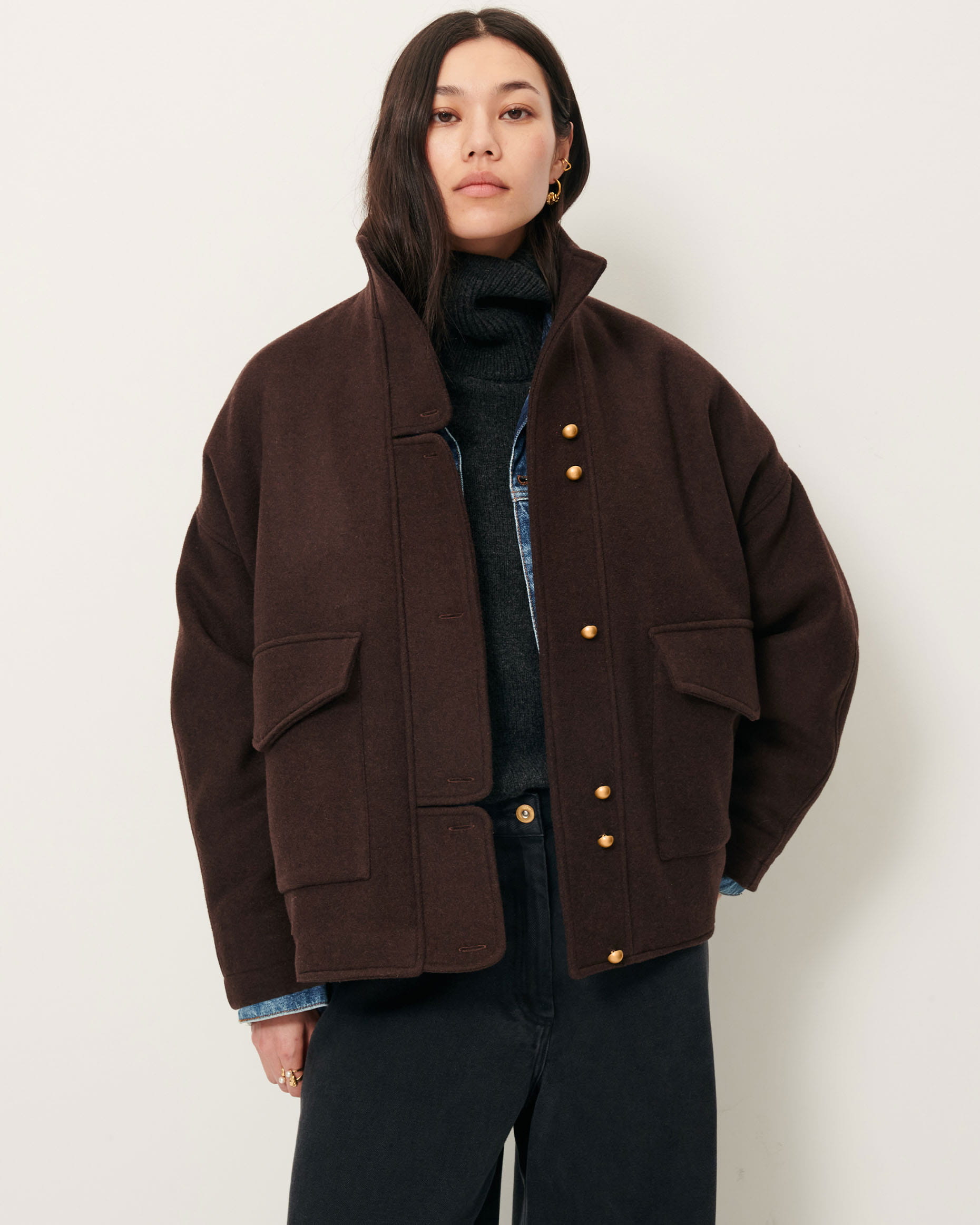 EAST SIDE Coffea | Coat | SESSÙN Official website