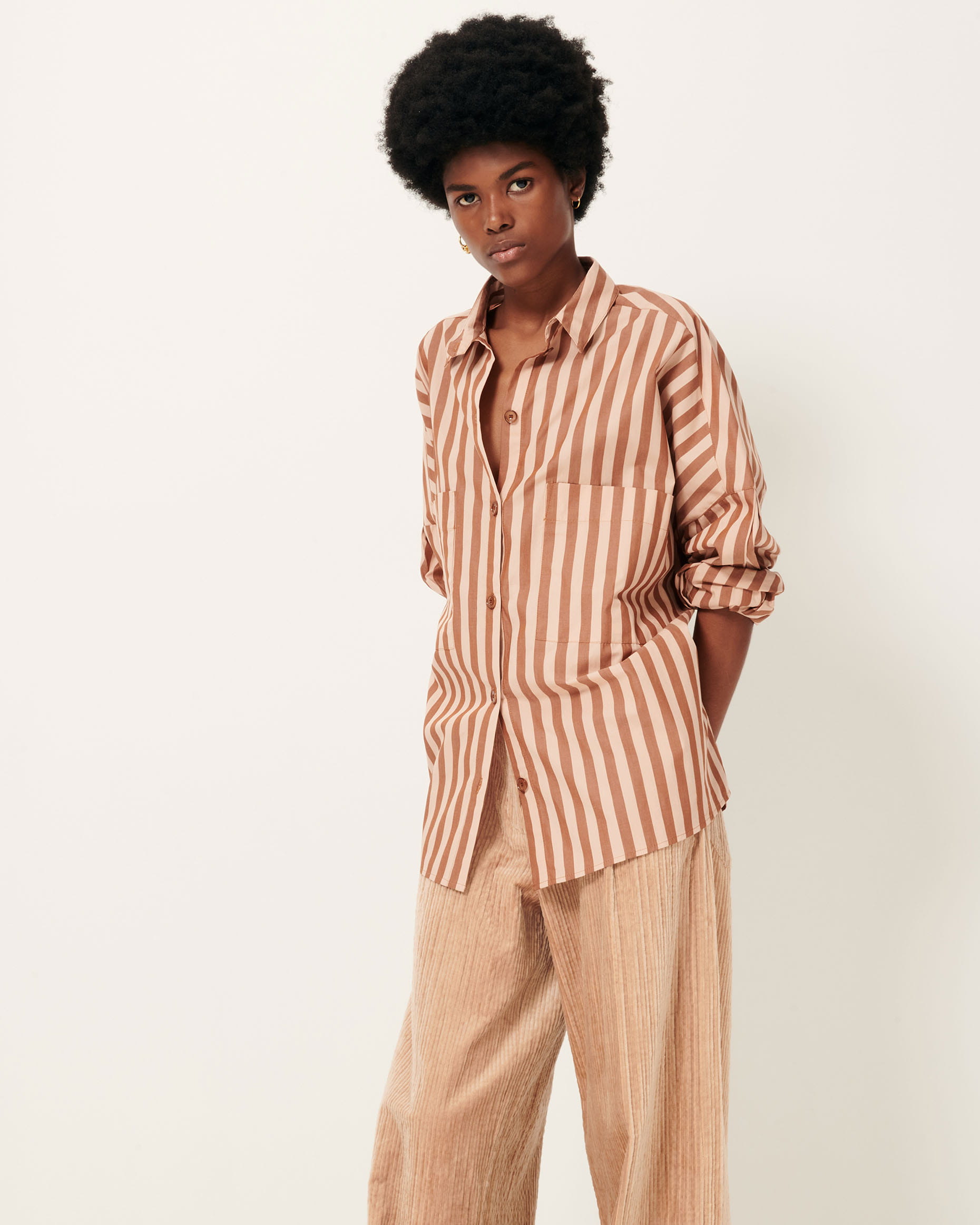 FONTANIA Toffee Blush | Shirt | SESSÙN Official website