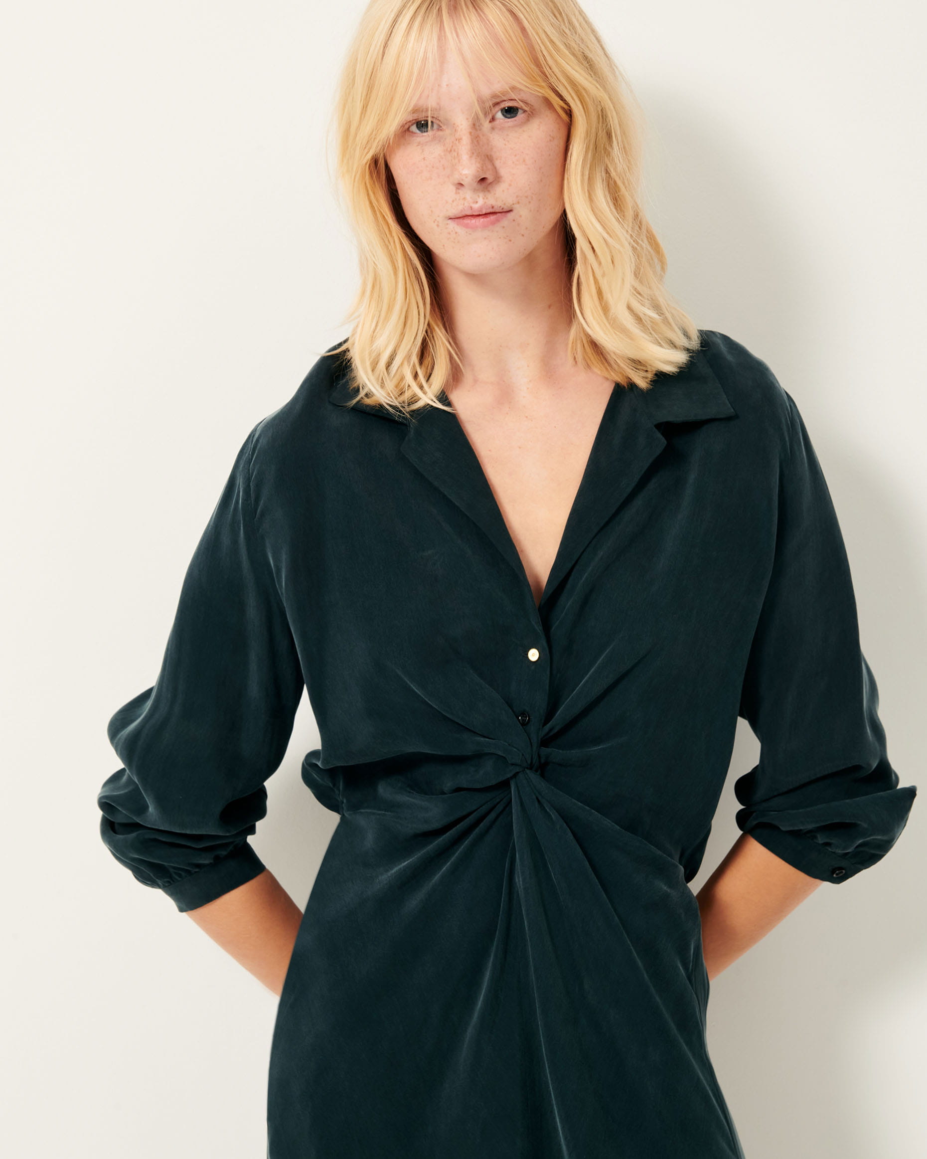 HOLDI Fumo | Vestido | SESSÙN Sitio web oficial