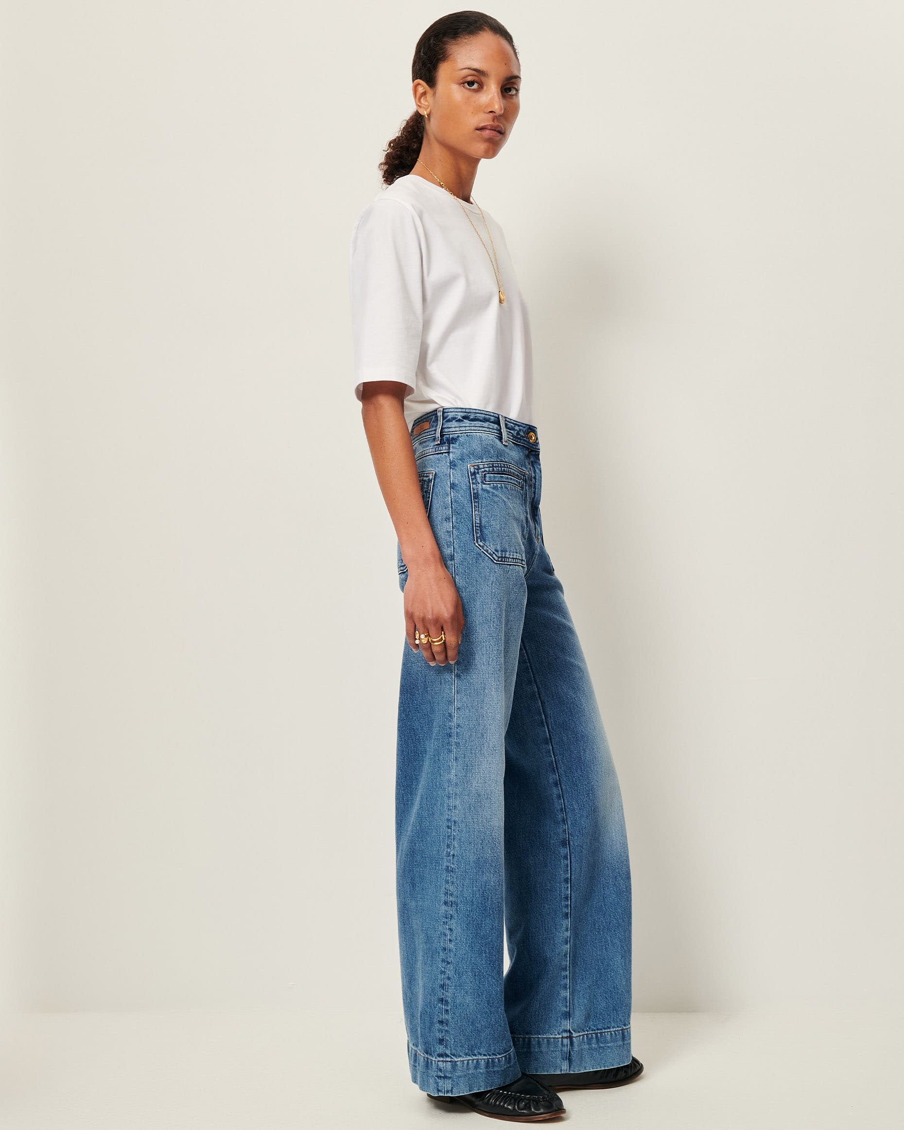 JOHNNY O Vintage Blue | Flare jeans | SESSÙN Official website