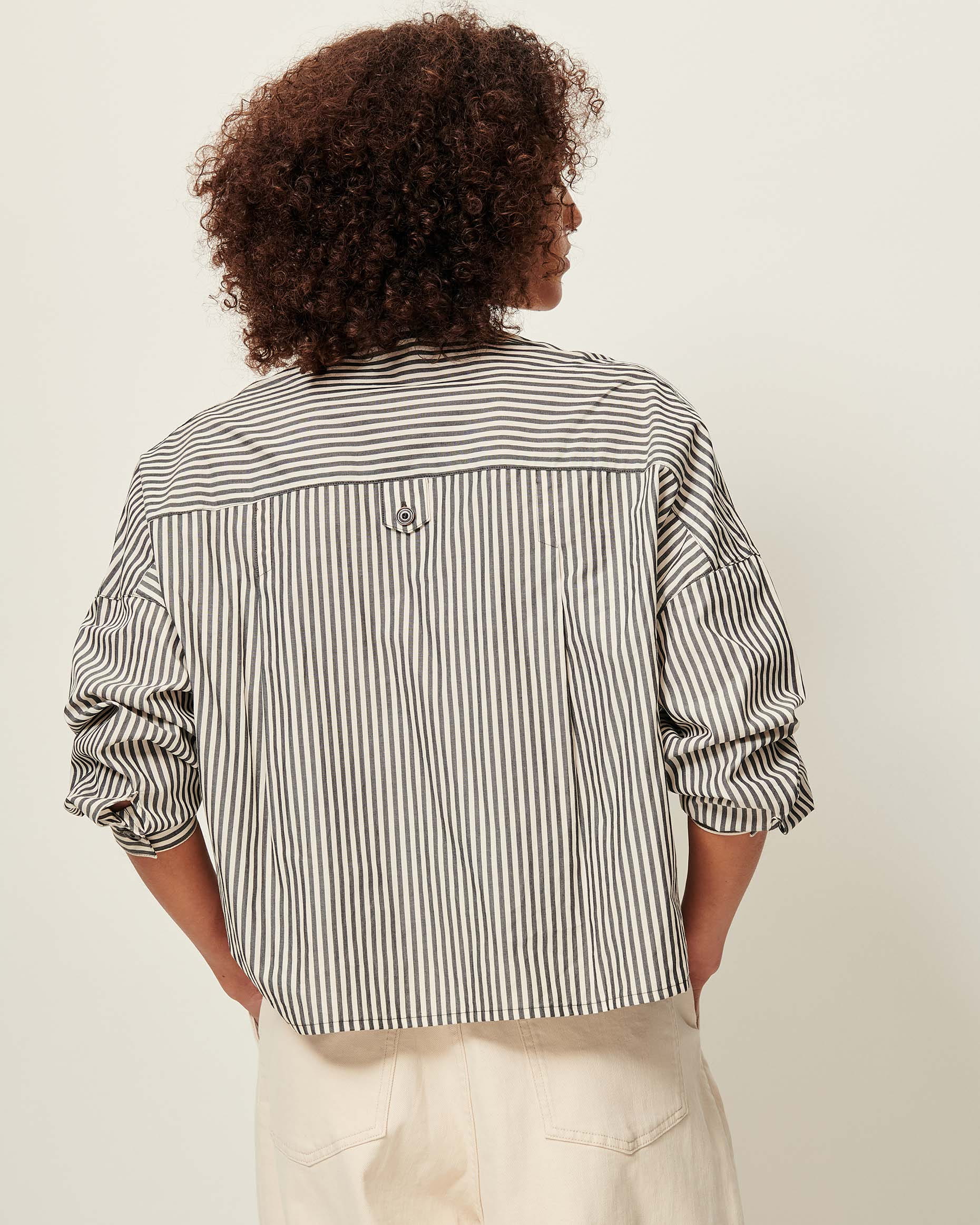 ORREGIA Whiblack | Shirt | SESSÙN Official website