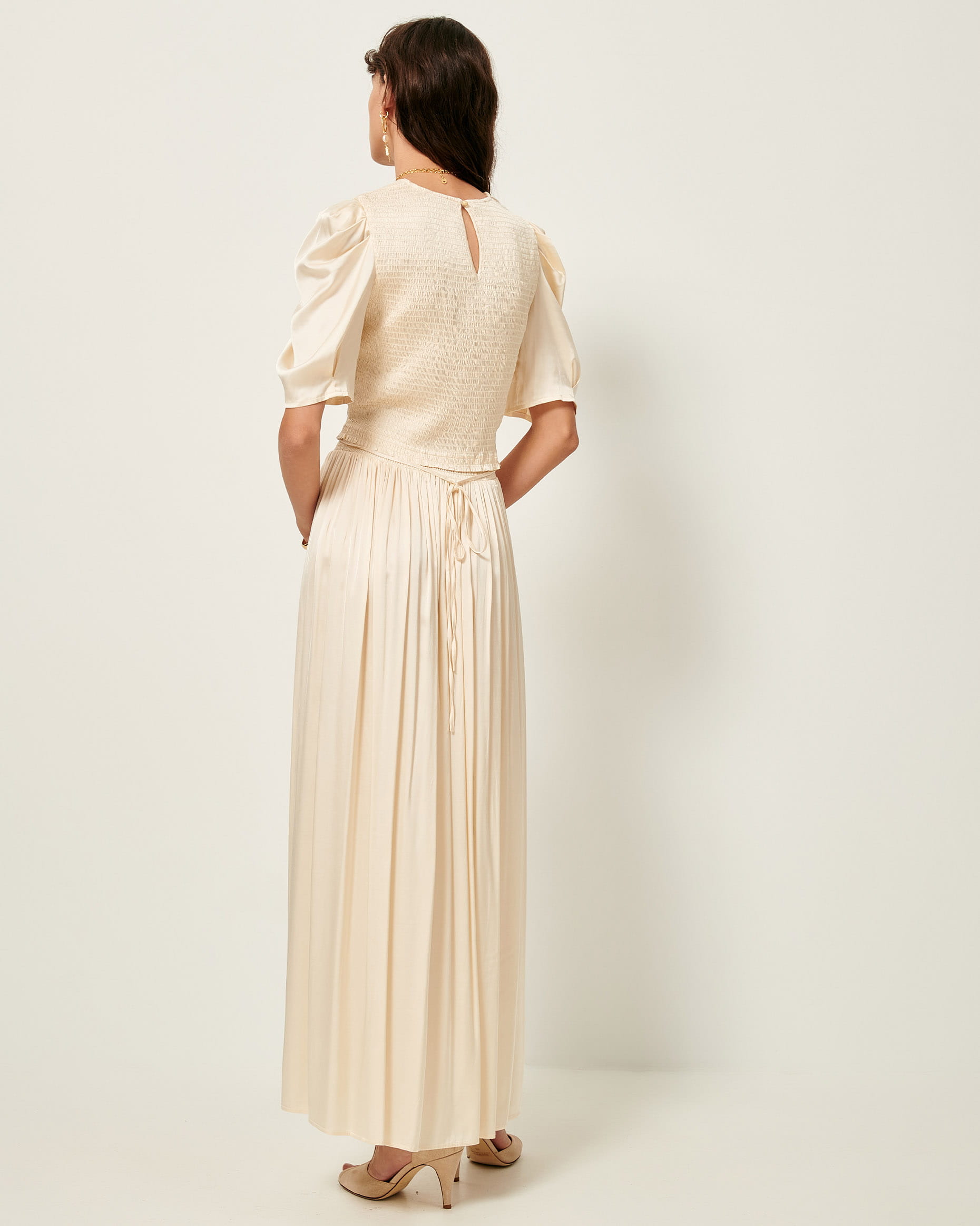 SISISI Ivory Skirt SESSUN Official website