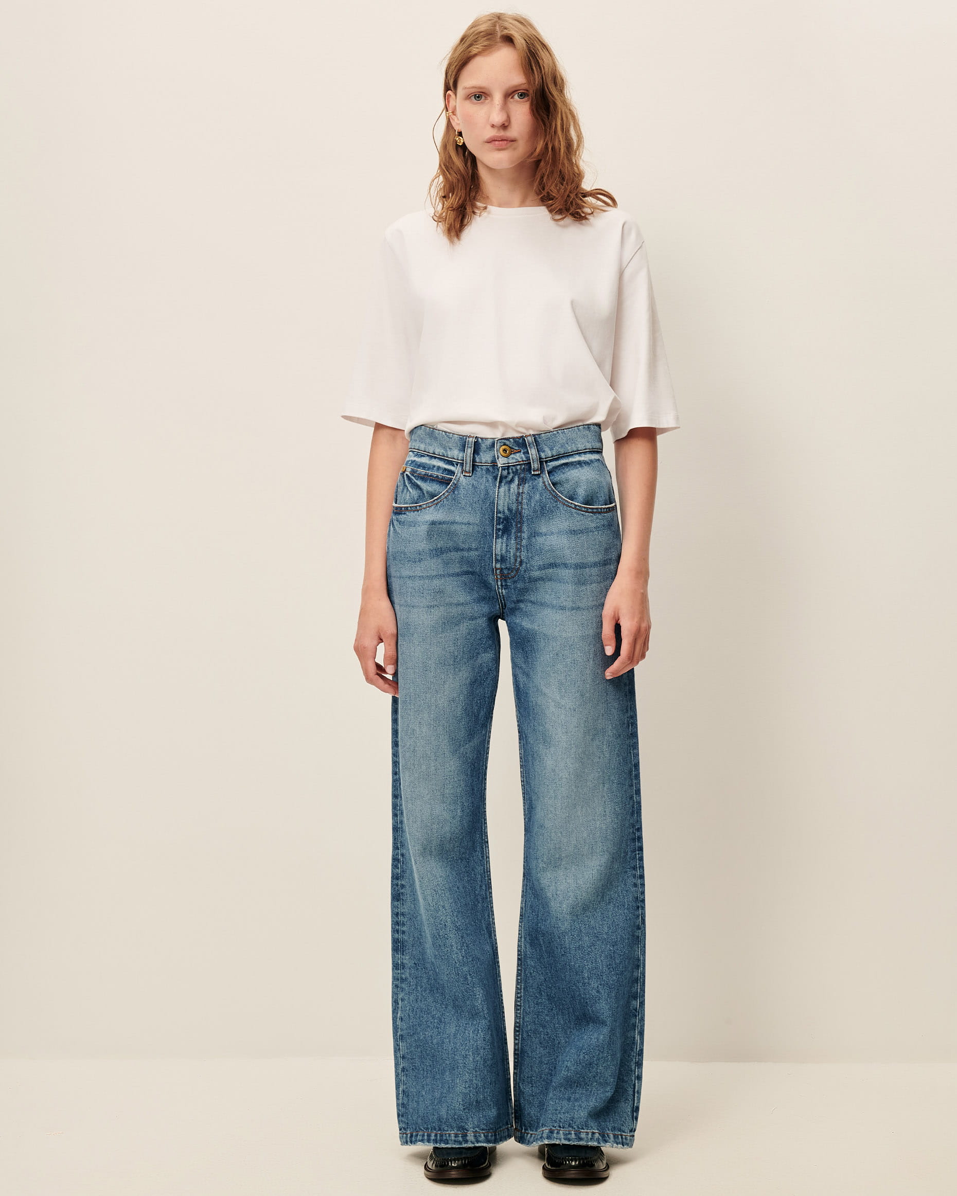 新品 YILON Semi flare denim S wash blue パンツ YILON Semi flare denim XS wash blue Semi flare denim