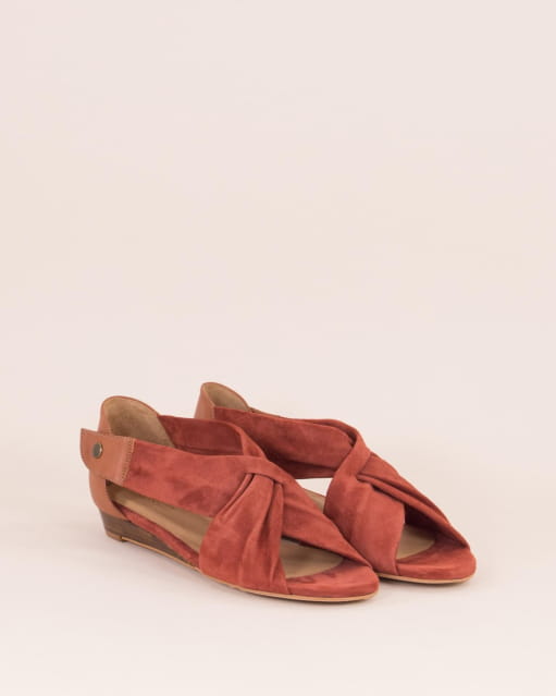 Sessùn | Leather shoes for women | Official website