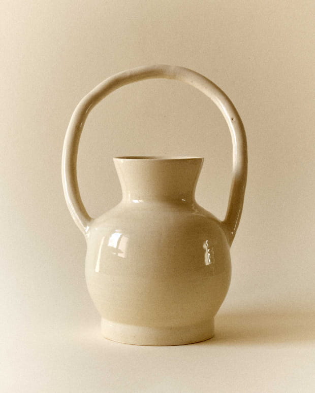 Hanging vase