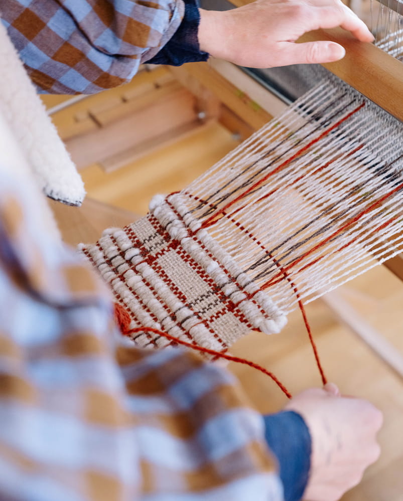 #.three_images_title_cta|7.image_title_cta_image_title_cta_1.image_1.image_1.alt#